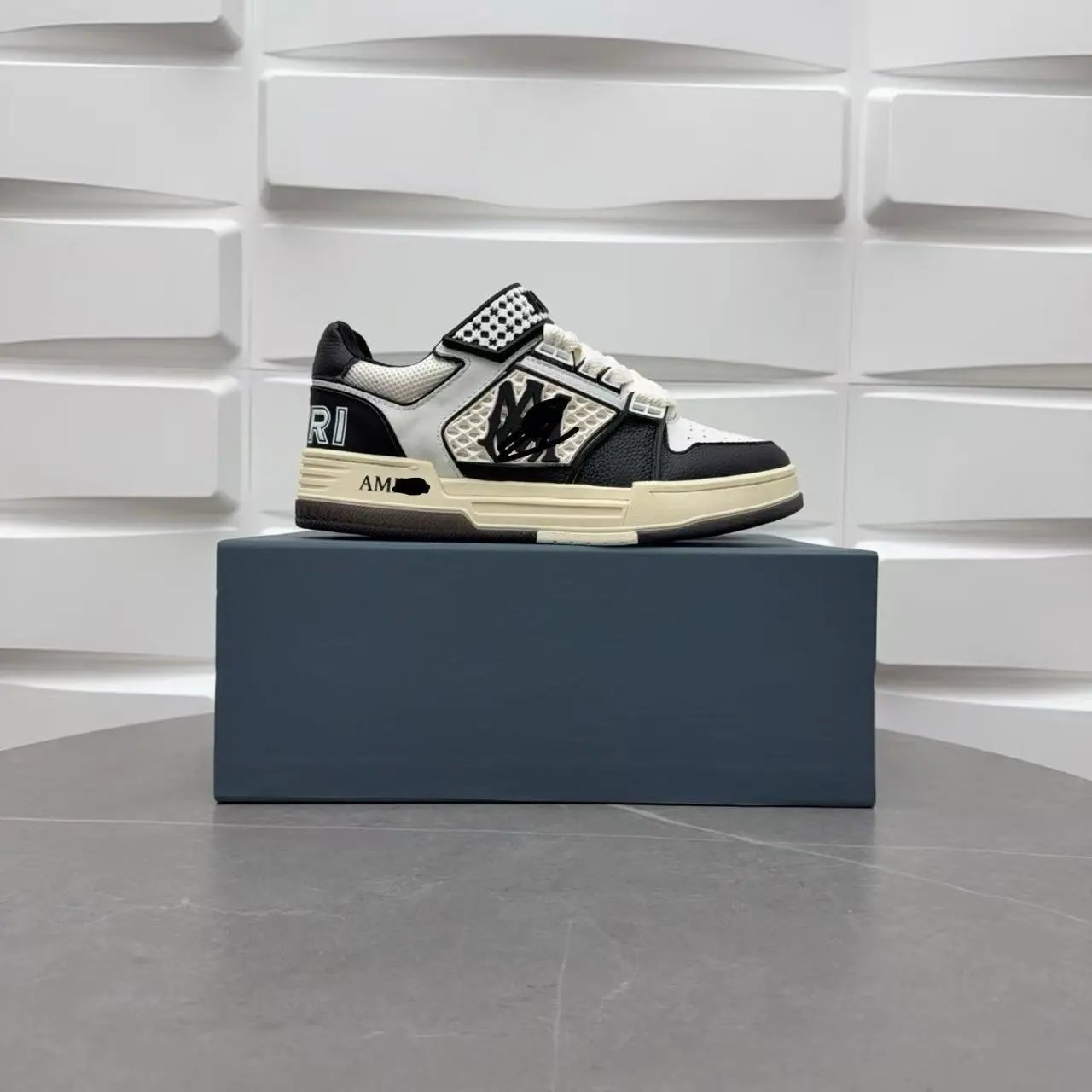 AMIRI Sneakers Low-Top Strap — 1