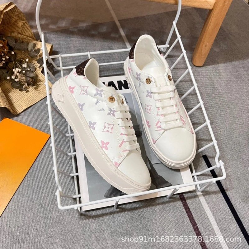 Louis Vuitton Sneakers Low-Top Monogram Leather with LV Charm — Iridescent color