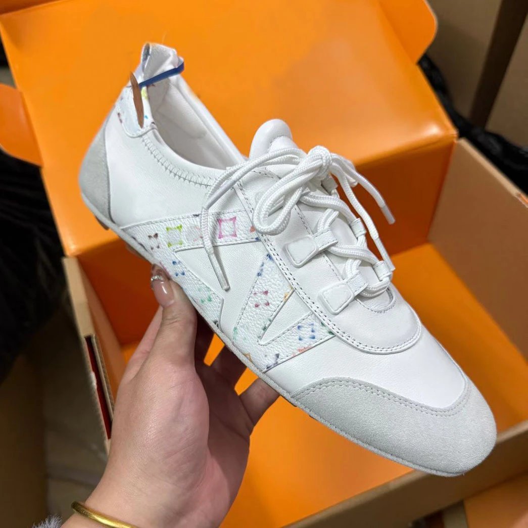 Unbranded Sneakers Low-Top Lace-Up with V-Shaped Side Appliqué — white old flower
