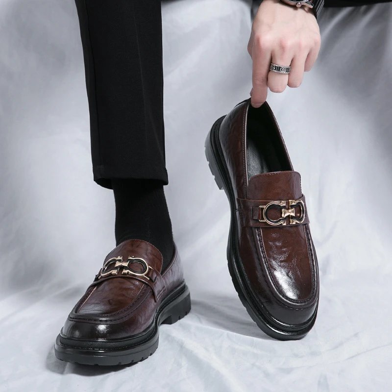 Unbranded Leather Shoes Metal-Bit Loafers — 9760 Brown [hand scratch pattern】