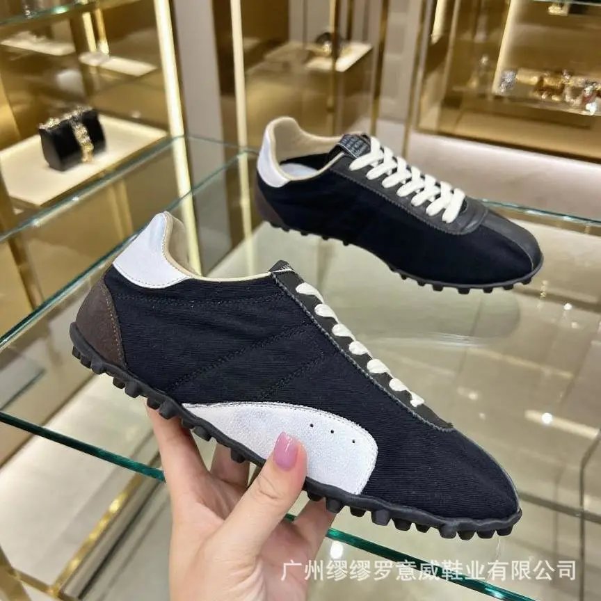 Unbranded Sneakers Low-profile quilted lace-up with lug sole — White Tail Black/Guangzhou High Goods