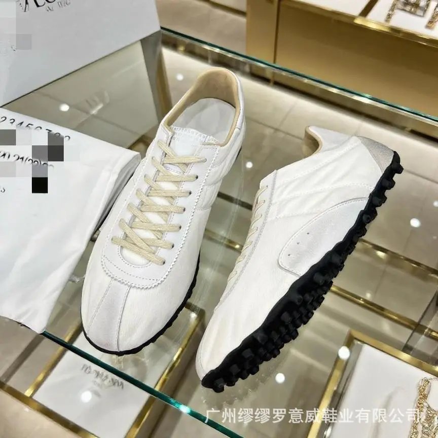 Unbranded Sneakers Low-profile quilted lace-up with lug sole — Wholesale can contact customer service discount