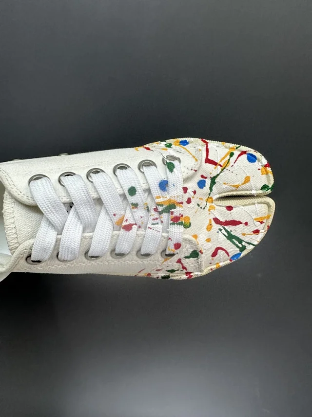 Maison Margiela Sneakers Tabi split-toe canvas low-top product detail image 39