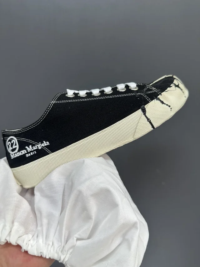 Maison Margiela Sneakers Tabi split-toe canvas low-top product detail image 46