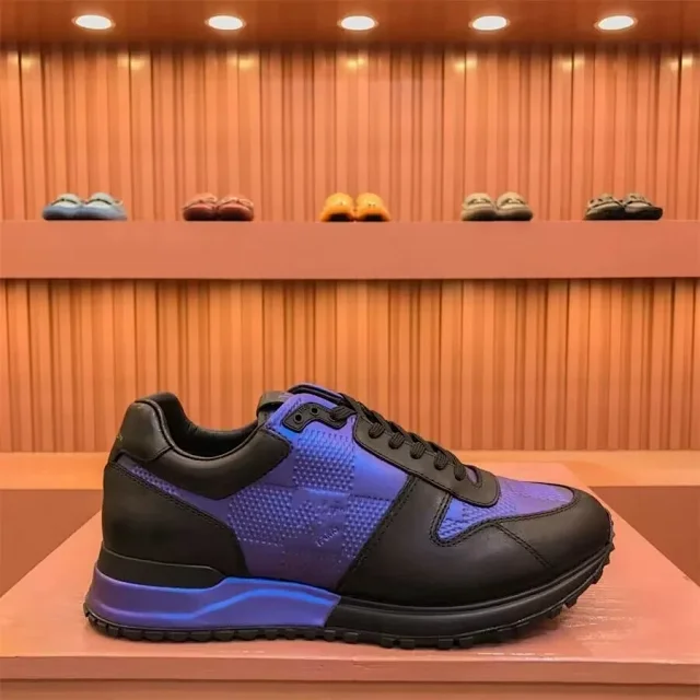Louis Vuitton Sneakers Low-Top Lace-Up Monogram product detail image 13