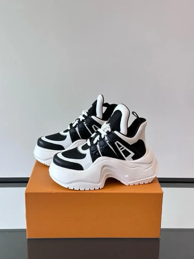 Unbranded Sneakers Chunky platform lace-up product detail image 1