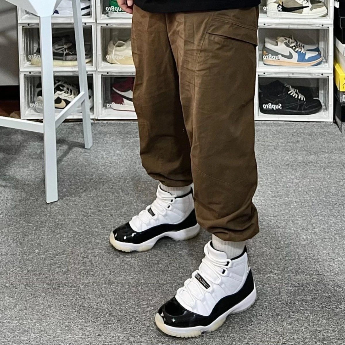Jordan Sneakers Air 11 High-Top image 4