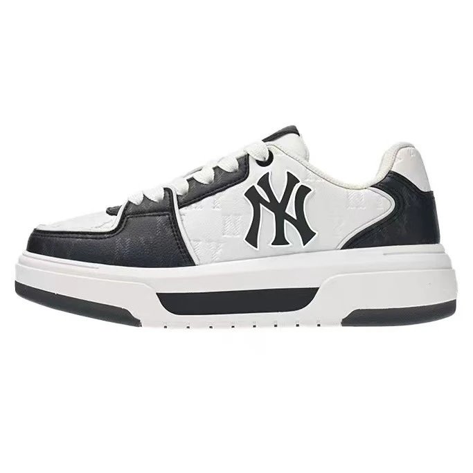 MLB Sneakers Low-Top Chunky Logo — Black-(size small)