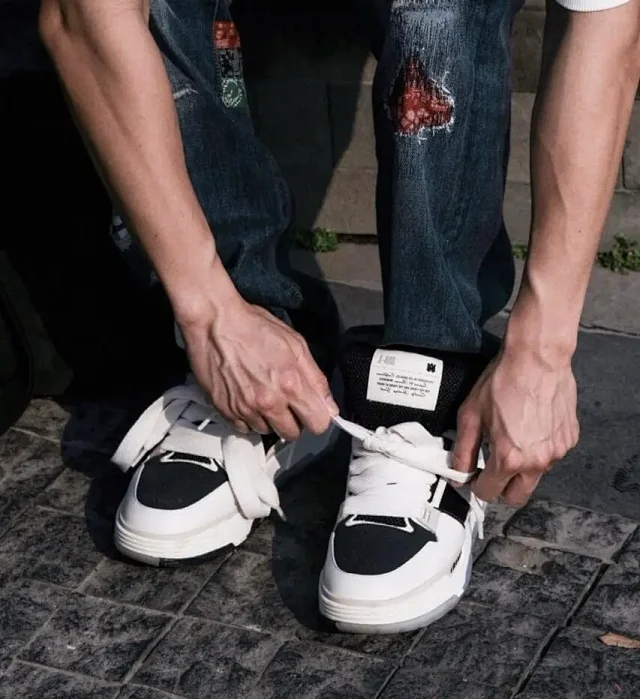 AMIRI Sneakers Low-top lace-up with textured panels and chunky sole product detail image 4