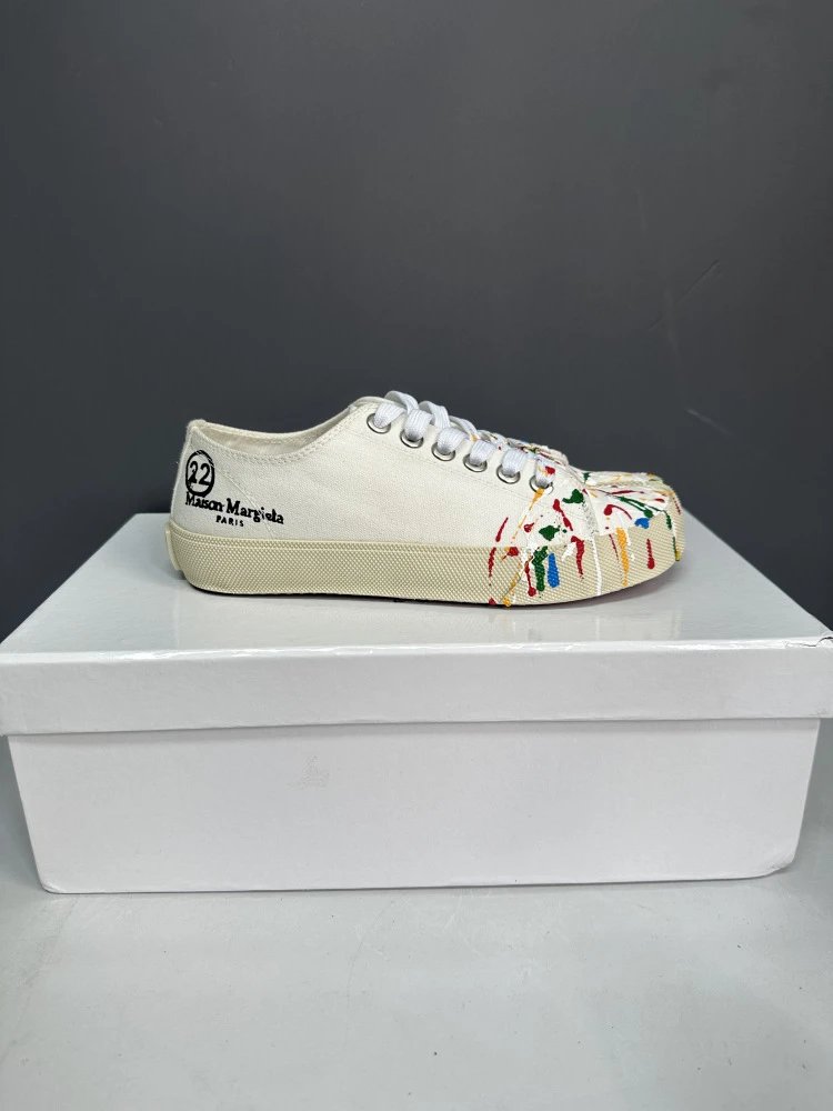 Maison Margiela Sneakers Tabi split-toe canvas low-top — White splashed ink