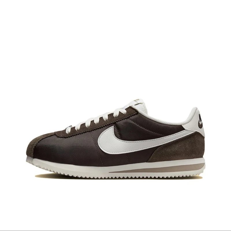 Nike Sneakers Cortez — 16