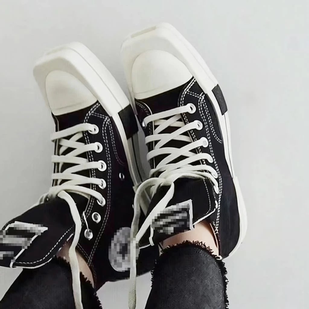 Unbranded Sneakers Canvas lace-up with square toe and contrast-striped sole image 2