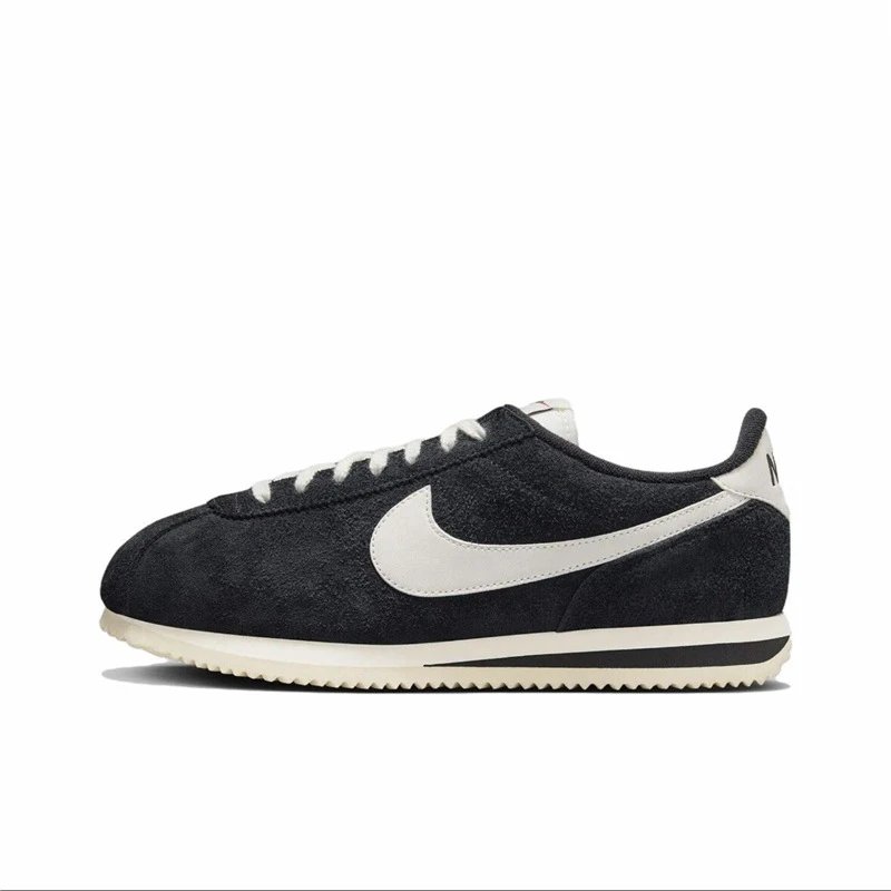 Nike Sneakers Cortez — 10