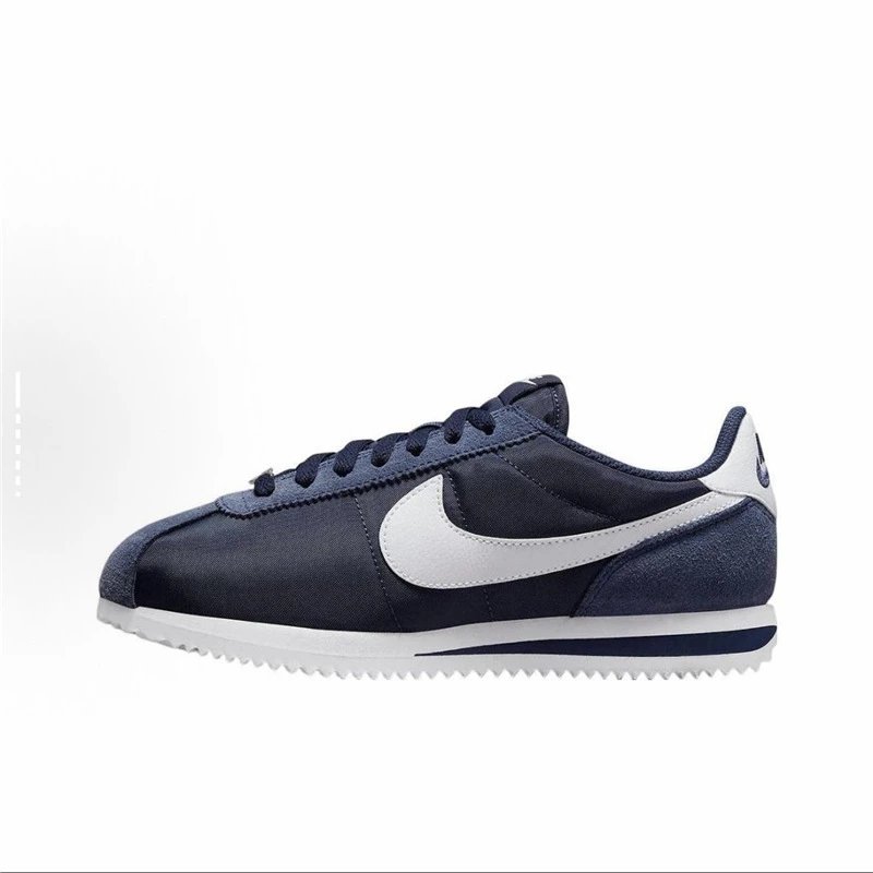 Nike Sneakers Cortez — 15