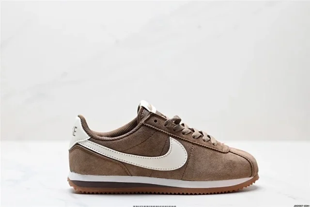 Nike Sneakers Cortez product detail image 1