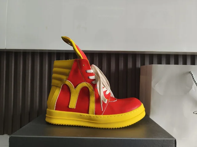 McDonald's Sneakers High-Top with Golden Arches Logo product detail image 5
