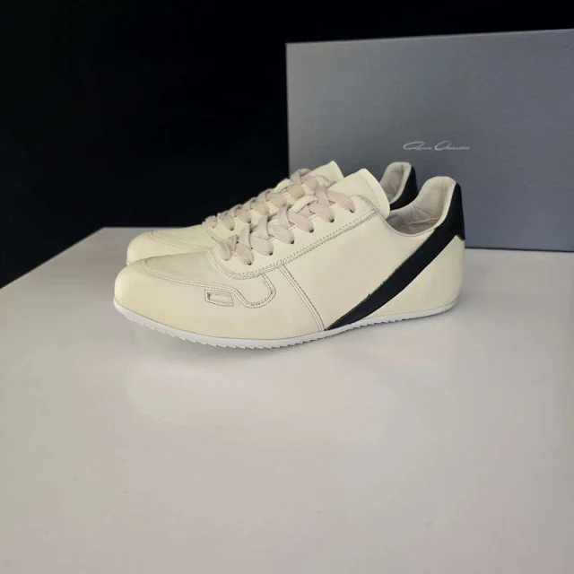 Unbranded Sneakers Low-Top Lace-Up with Contrast Heel Stripe product detail image 8