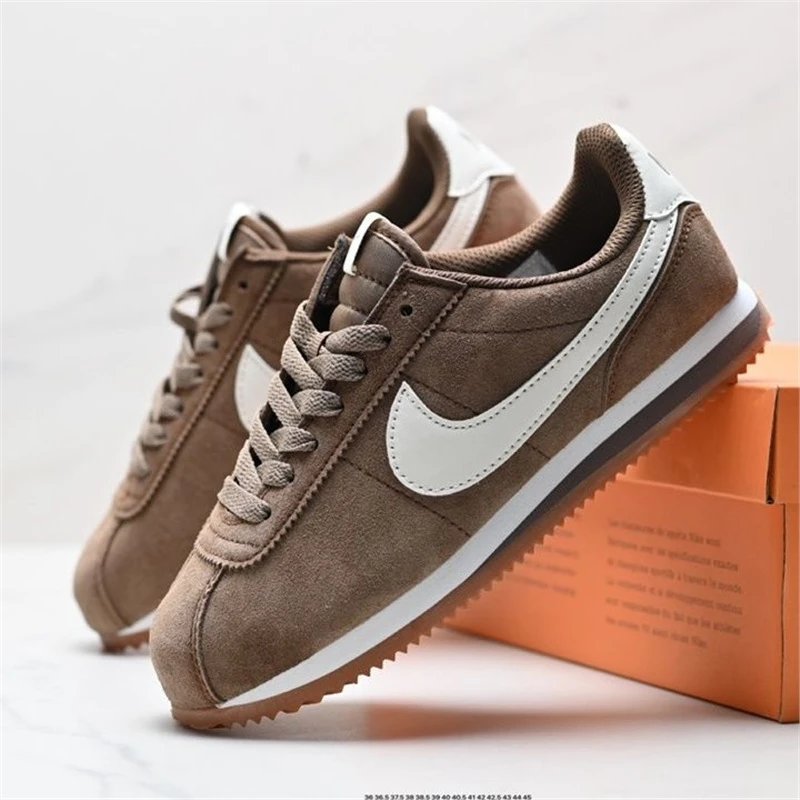 Nike Sneakers Cortez — Brown