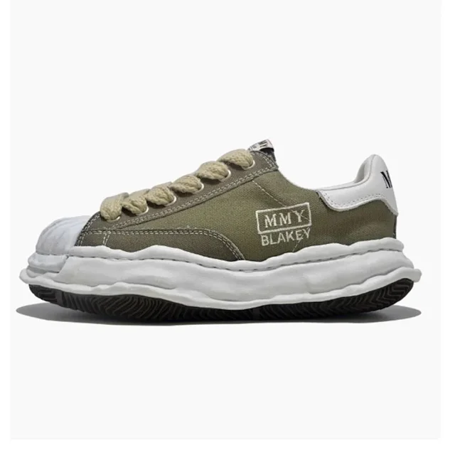 Maison Mihara Yasuhiro Sneakers Distressed Canvas Low-Top product detail image 8