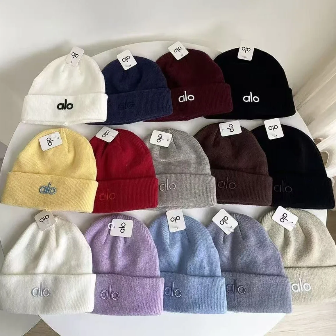 Alo Yoga Embroidered Logo Knit Beanie