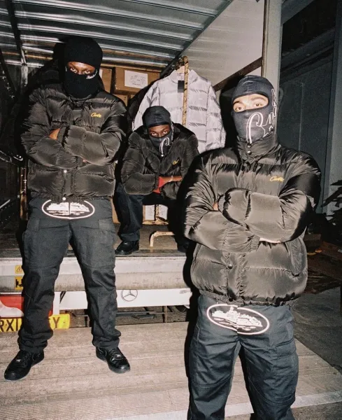 Corteiz × Unknown Down Jacket Black/Yellow Reversible Puffer Jacket - 12