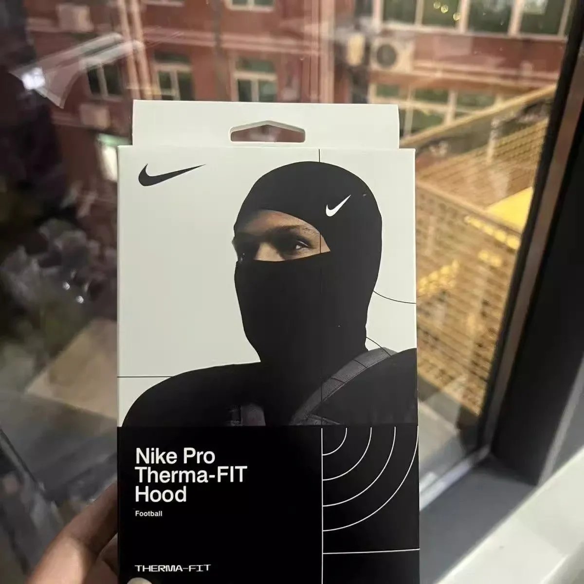 Ni*ke Face Mask