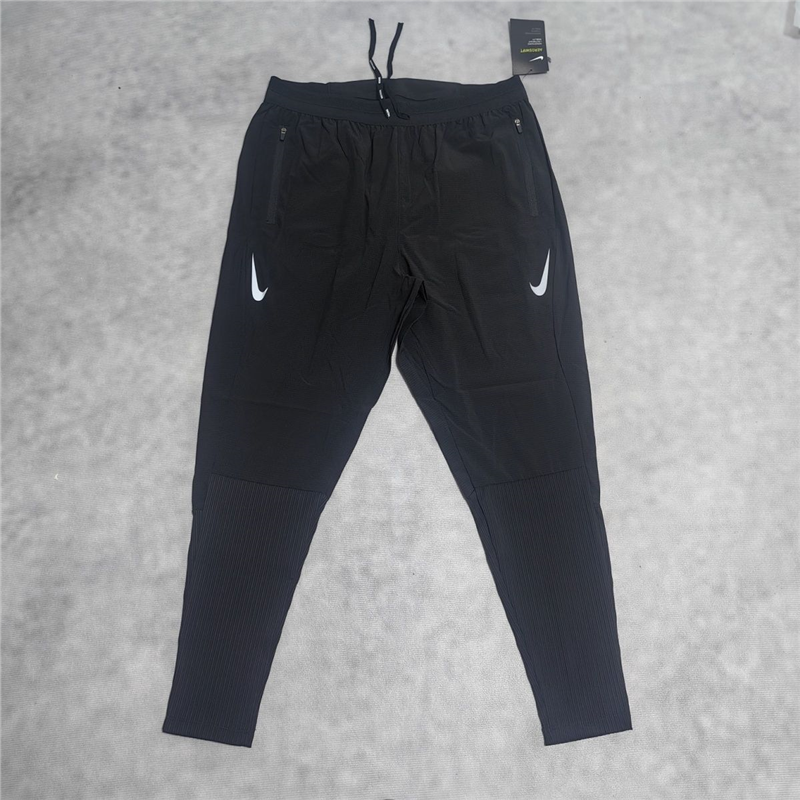 Ni*ke pants