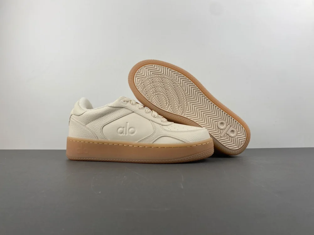 ALO Low-Top Sneakers - Comfortable, Versatile, Non-Slip, Wear-Resistant Design