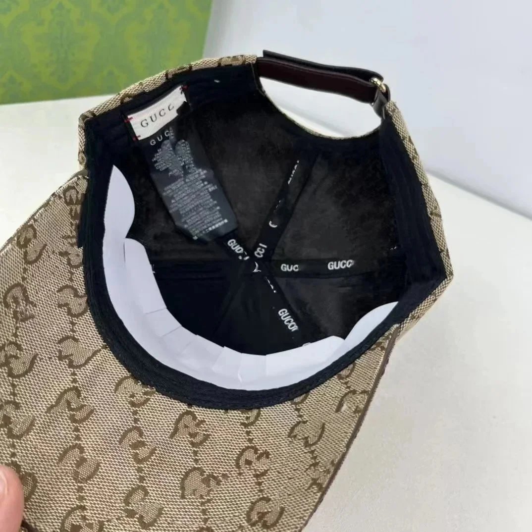 Gucci GG Jacquard Baseball Cap White - 5