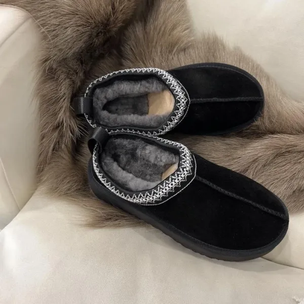 UGG Tasman Black Shearling-Lined Slipper Boots - 39