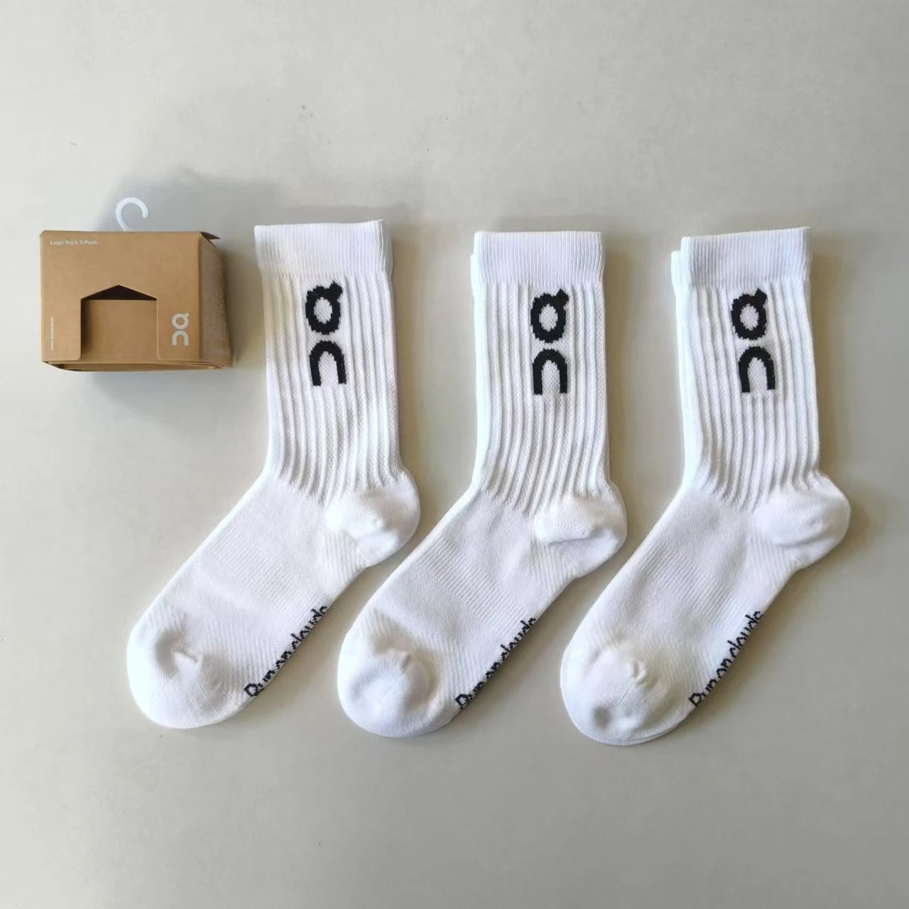 White 3 Pairs