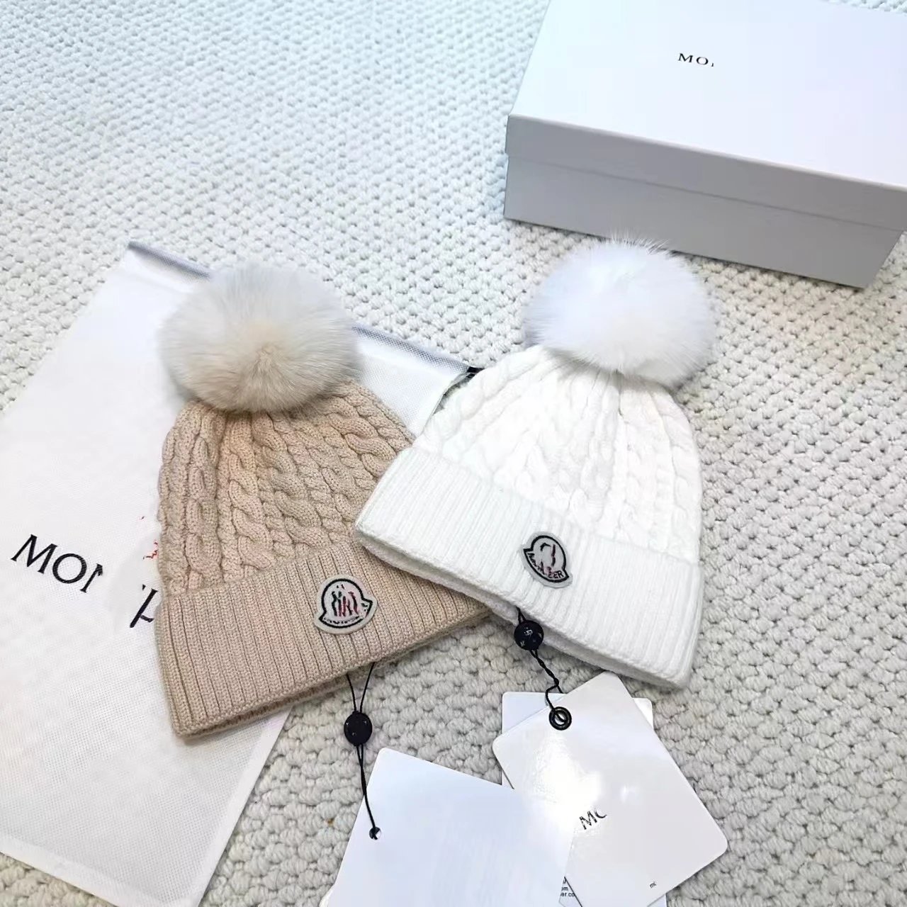 Cable Knit Beanie with Pom photo 7
