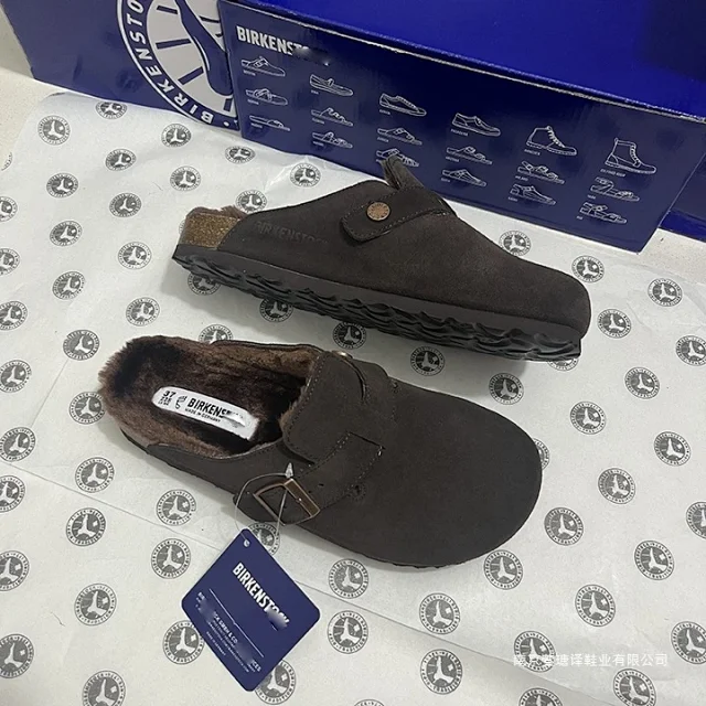 Birkenstock Slippers Boston Shearling Buckle Mules product detail image 10