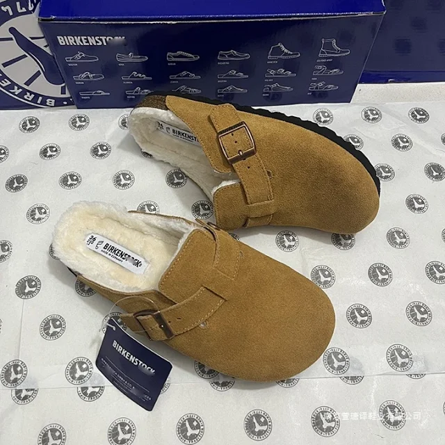 Birkenstock Slippers Boston Shearling Buckle Mules product detail image 19