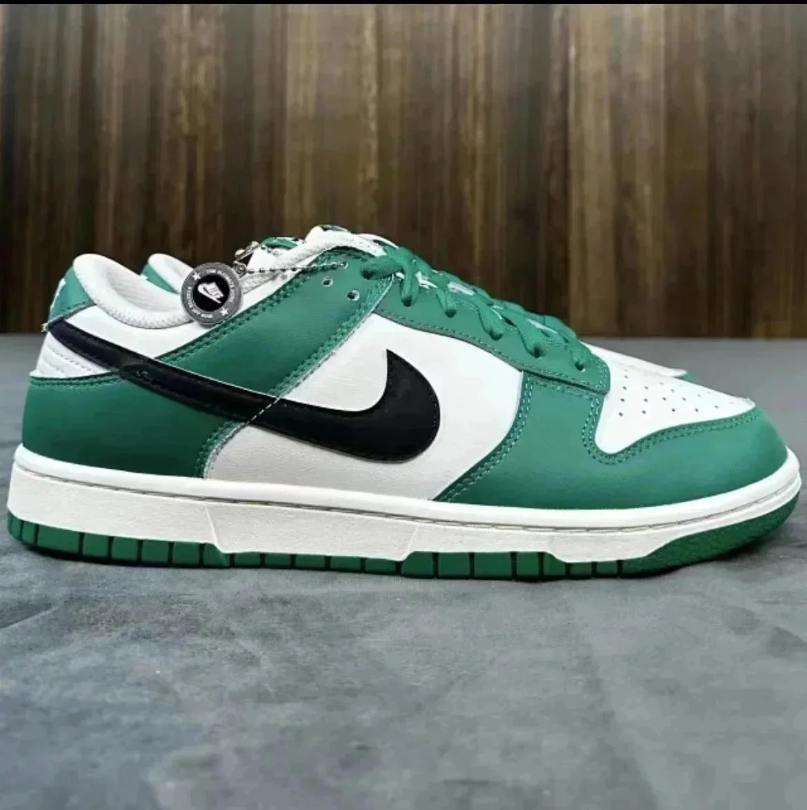 KZ Dunk White Green Lottery DR9654-100