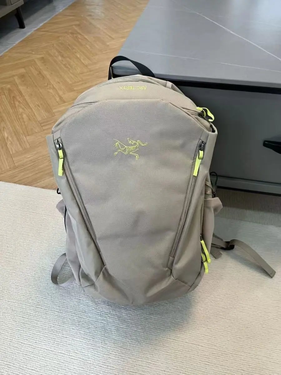 1125 # Khaki [26L]