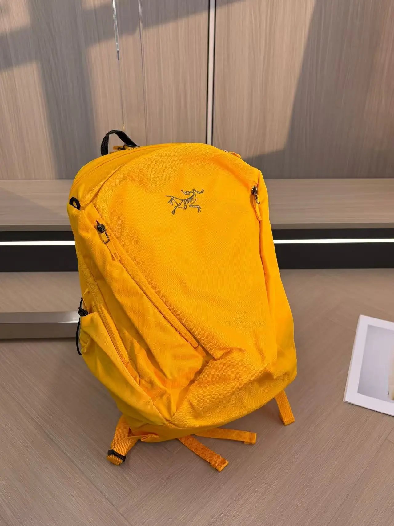 1125 Egyptian Yellow [26L]