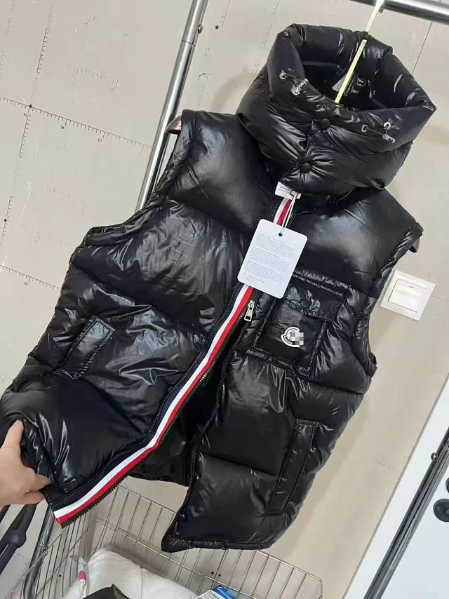 Moncler Vests Quilted puffer vest with detachable hood product detail image 3