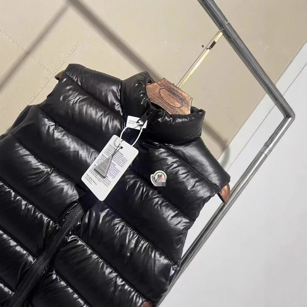 Moncler Vests Quilted puffer vest with detachable hood image 3