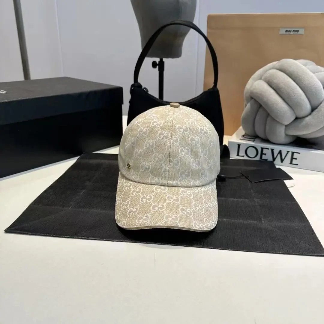Apricot color 1:1
