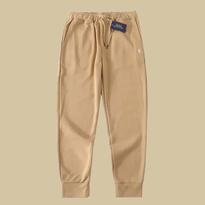 Khaki color [pants]