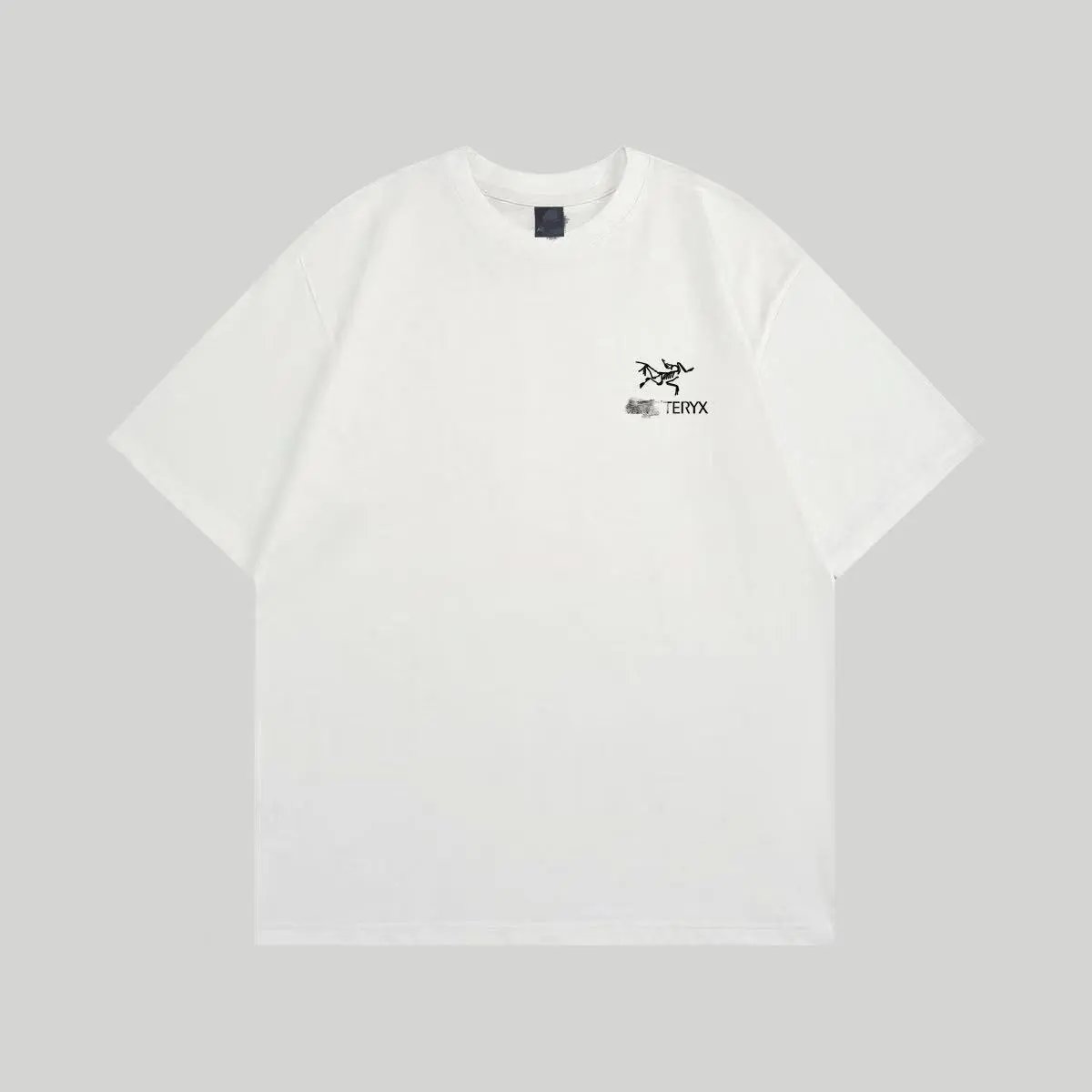 912 (White)