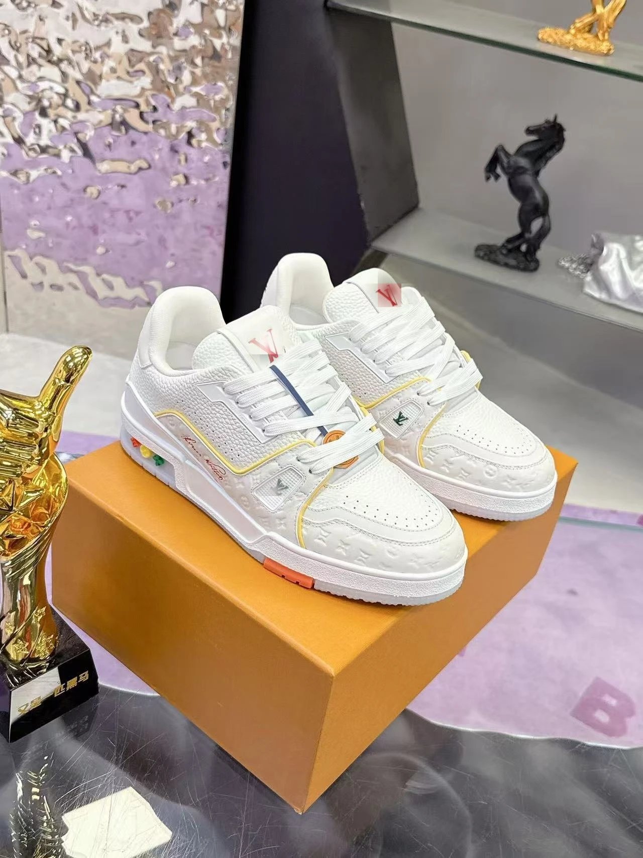 Louis Vuitton Trainer Low Beige White Sneakers - 4