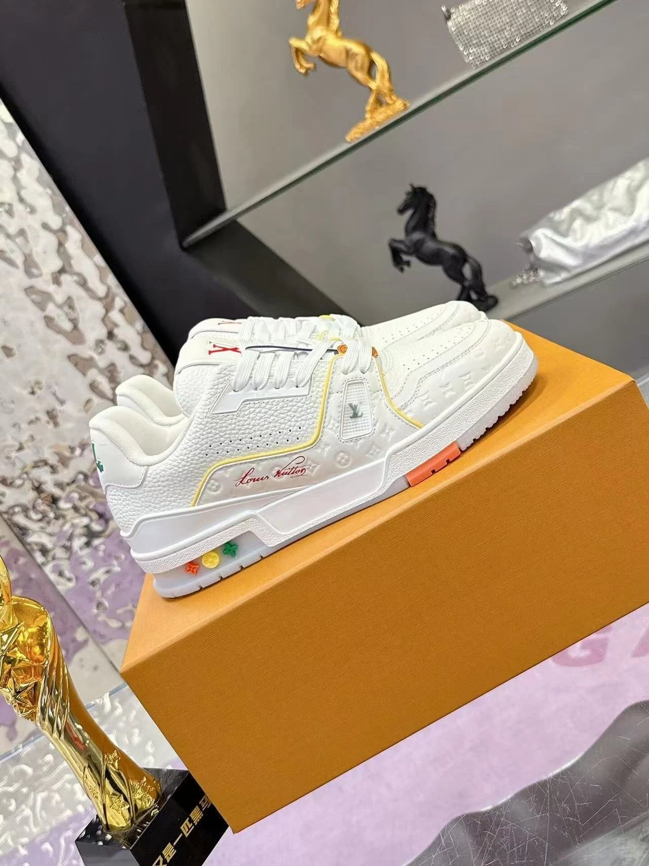 Louis Vuitton Trainer Low Beige White Sneakers - 5