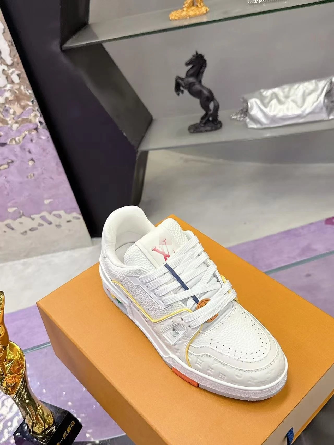 Louis Vuitton Trainer Low Beige White Sneakers - 7