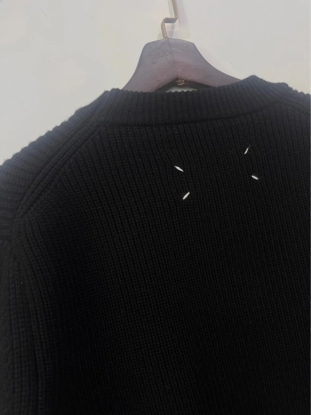 Masion Margiela Sweaters: seller detail photo 1
