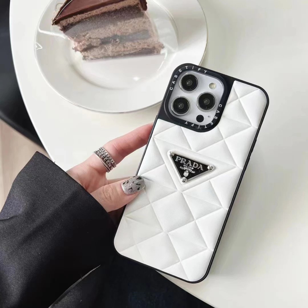 Prada Case 2