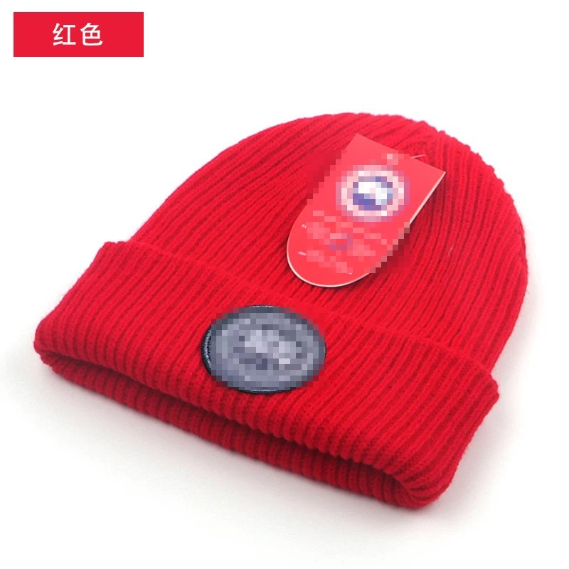 Canada Goose Beanie — Black Label-Red colorway — Kakobuy Spreadsheet photo