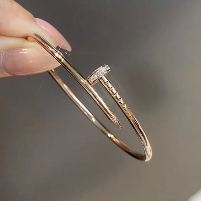 Cartier Bracelet: seller detail photo 6