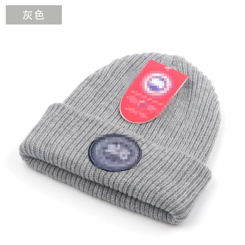 Canada Goose Beanie — Black Label-light gray colorway — Kakobuy Spreadsheet photo
